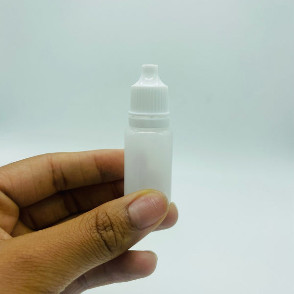 Eye drop bottle